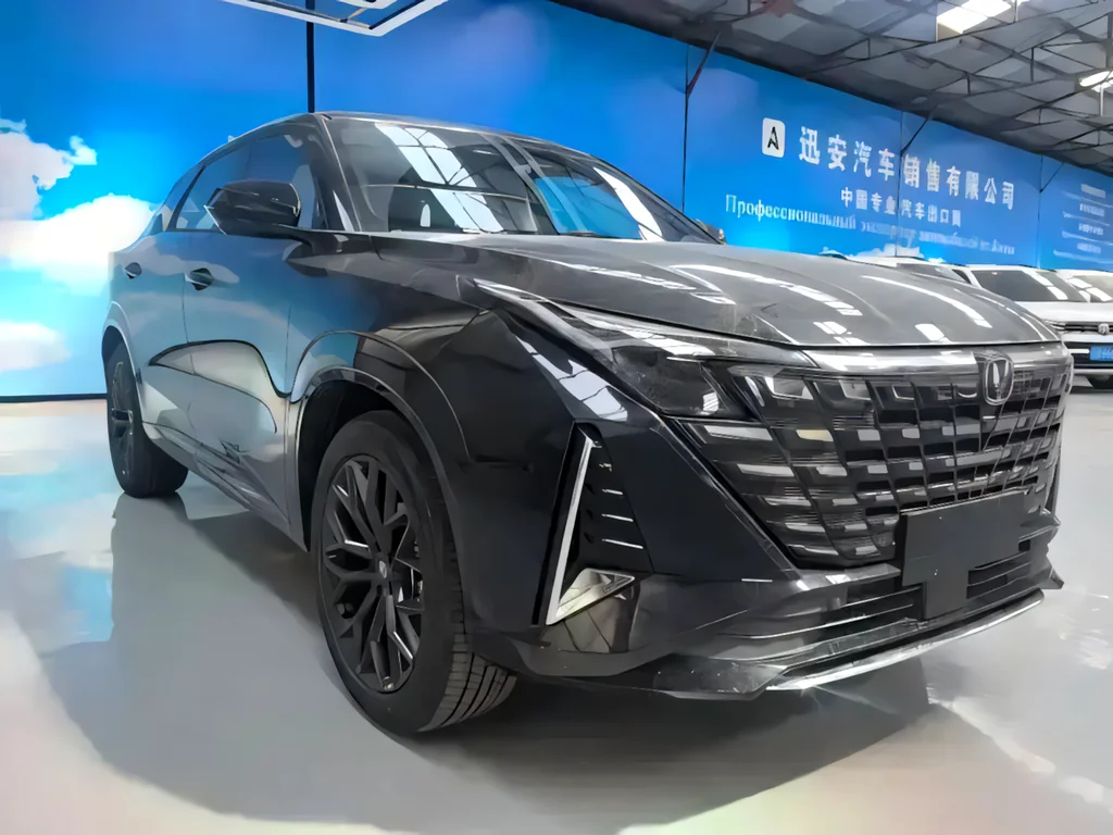 Доставка автомобиля Changan Uni под ключ — компания InCars Ставрополь