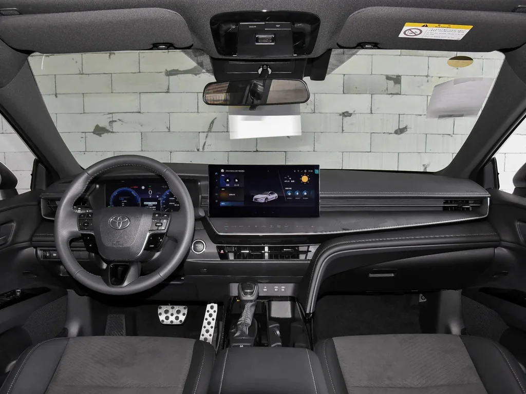 Доставка автомобиля Toyota Camry под ключ — компания InCars Ставрополь