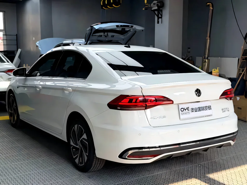 Автомобиль Volkswagen Bora под заказ из Кореи и Китая в Ставрополе